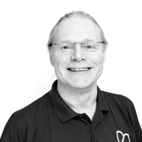 Andrew-500x500 - ampersand-associates.com